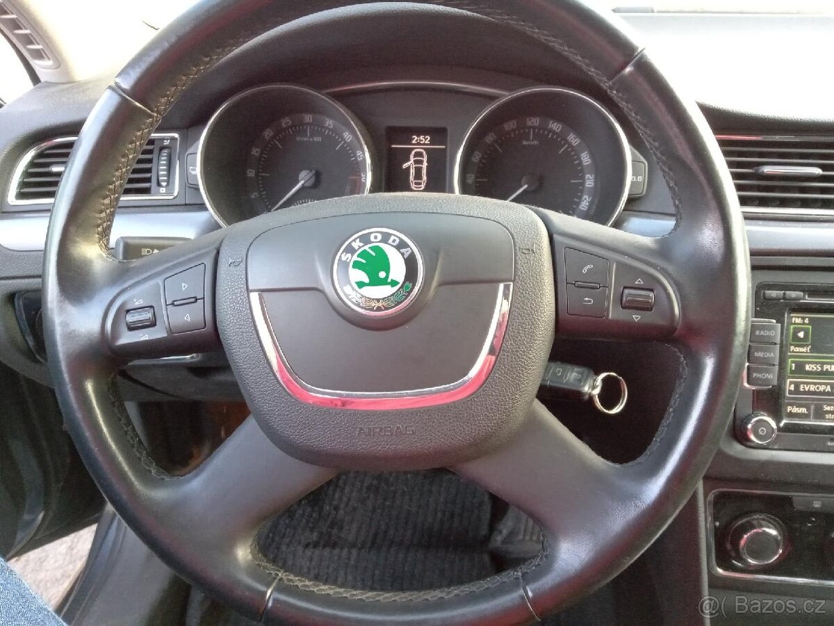 Škoda Superb II. 2.0 TDI, Nová cena, garážované - 14
