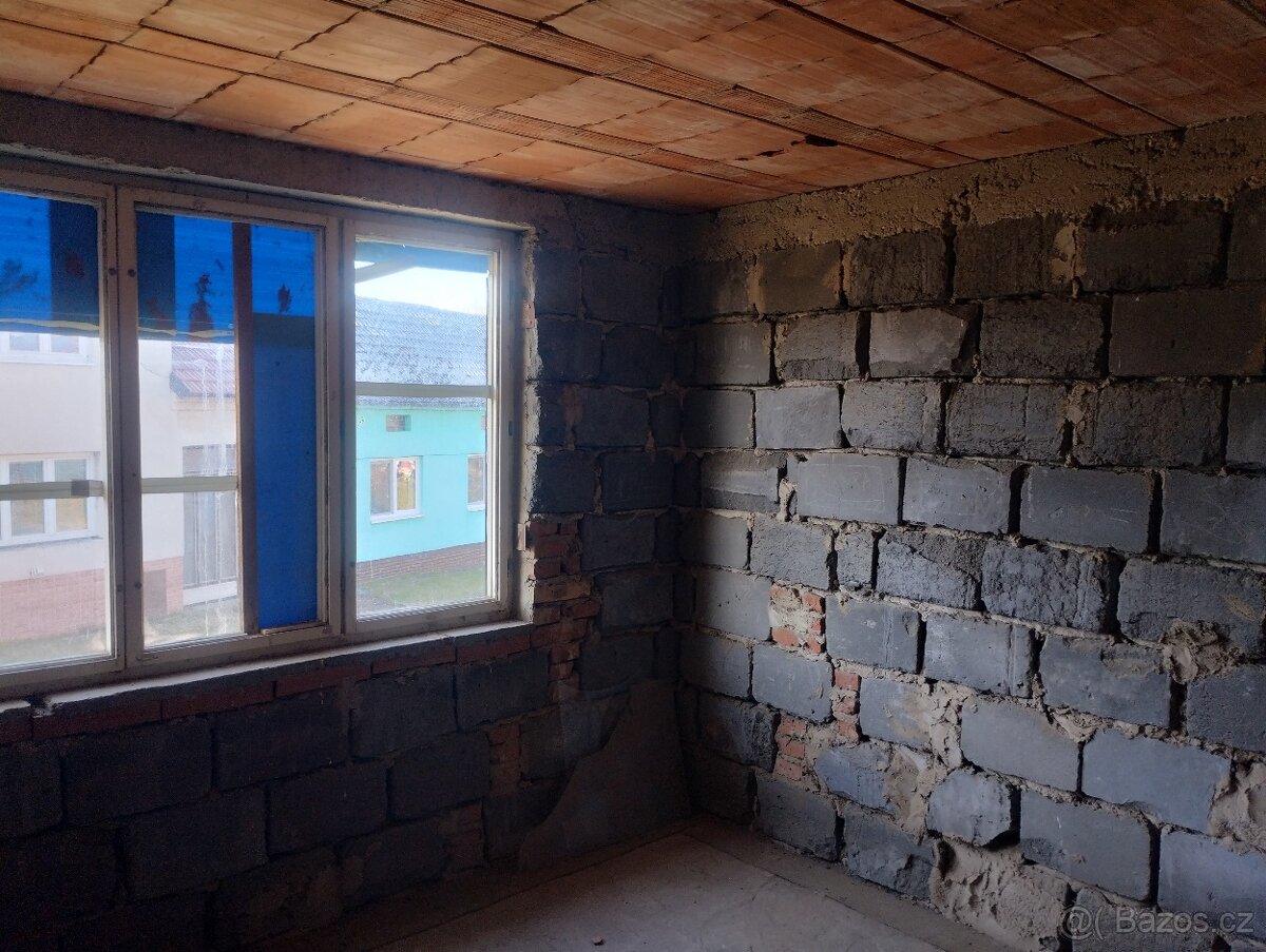 Prodej hrubé stavby domu (chalupy) - 14