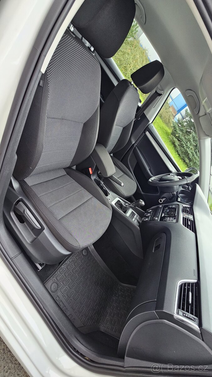 Škoda Octavia III Combi DPH koupeno v CZ - 14