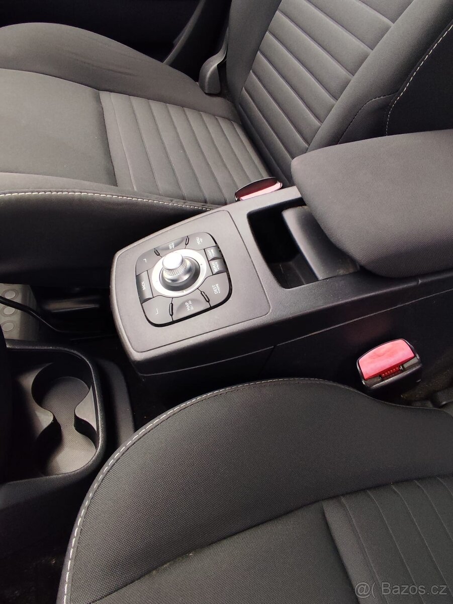 RENAULT MEGANE SCENIC - 14