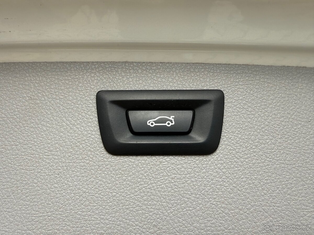 BMW 320d Xdrive, 140 kw, původ Čr, automat, Sport - 14