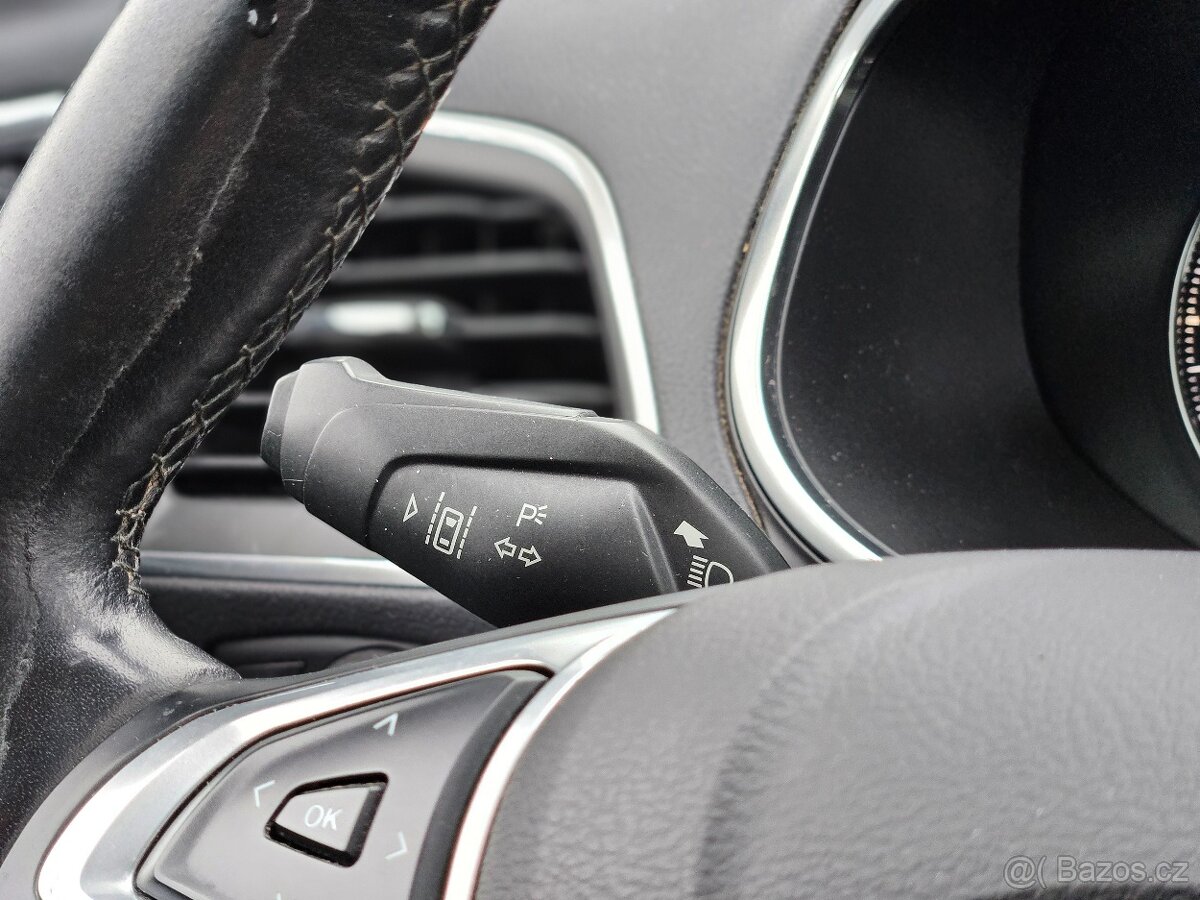 Ford S-MAX 2.0 TDCi 110kW MANUÁL TINANIUM LED TAŽNÉ NAVI - 14