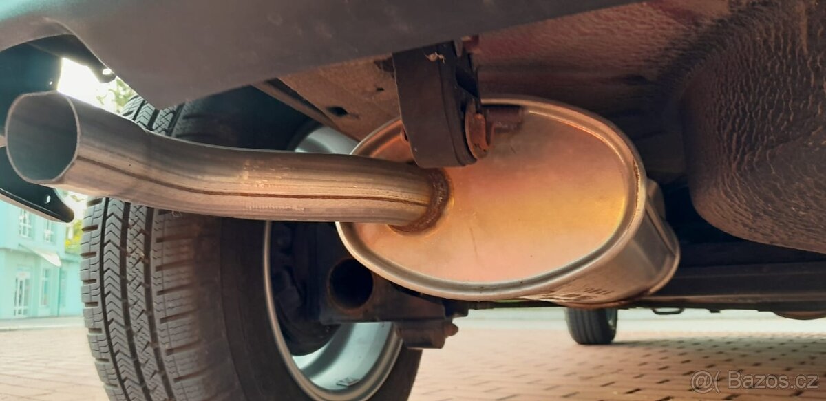 ŠKODA FELICIA 1,6 GLX (VÝVOZNÍ VERZE) - NOVÁ CENA - 14