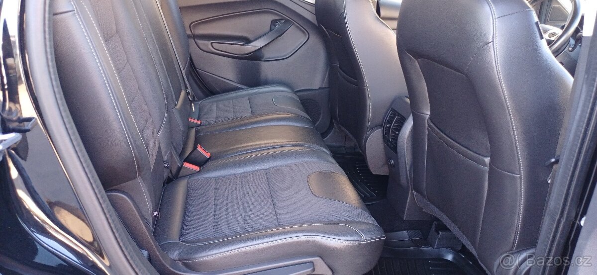 Ford Kuga 1.5 110kw Benzín GARANCE KM - 14