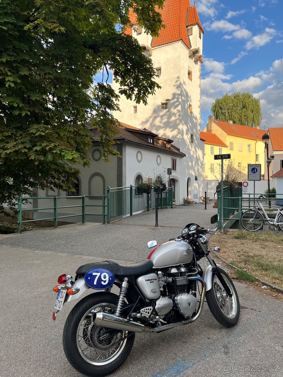 Triumph Thruxton 900 - 14