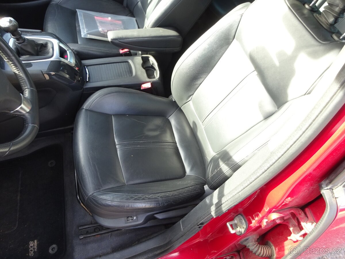 Peugeot 5008 1.6i r.v.2010 (115 kw) stk:4/2027 Koupeno ČR - 14