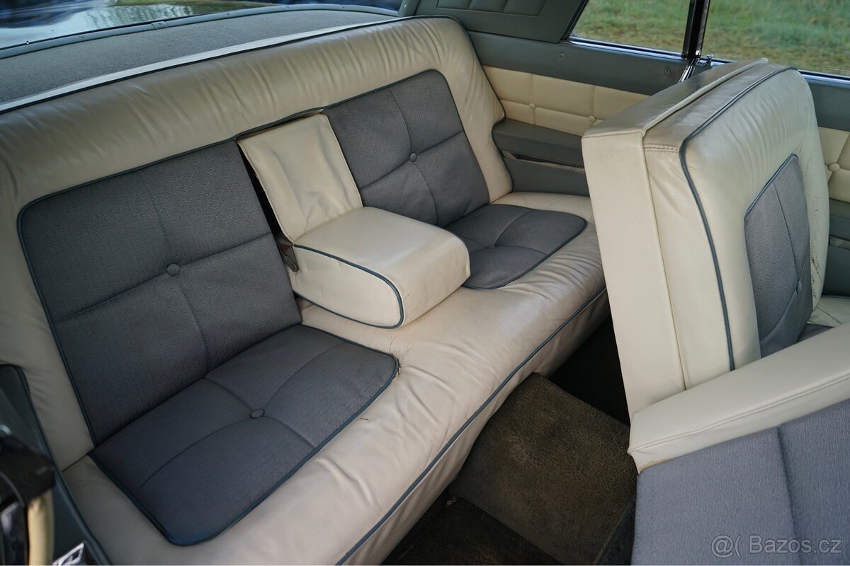 1956 Lincoln Continental Mark II - 14