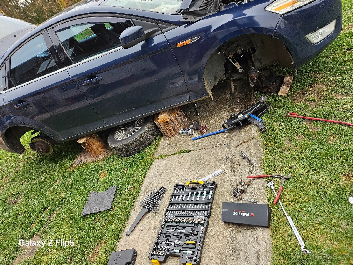 Ford Mondeo 2.0 TDCi 85kw motor PSA - 14