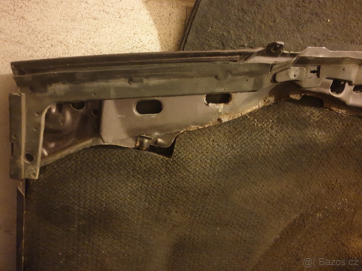 W124 používaná přední kapota do r.1993 před face lift - 14