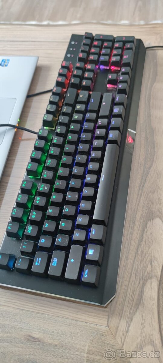 mechanická herní klávesnice Trust GXT 890 Cada. - 14