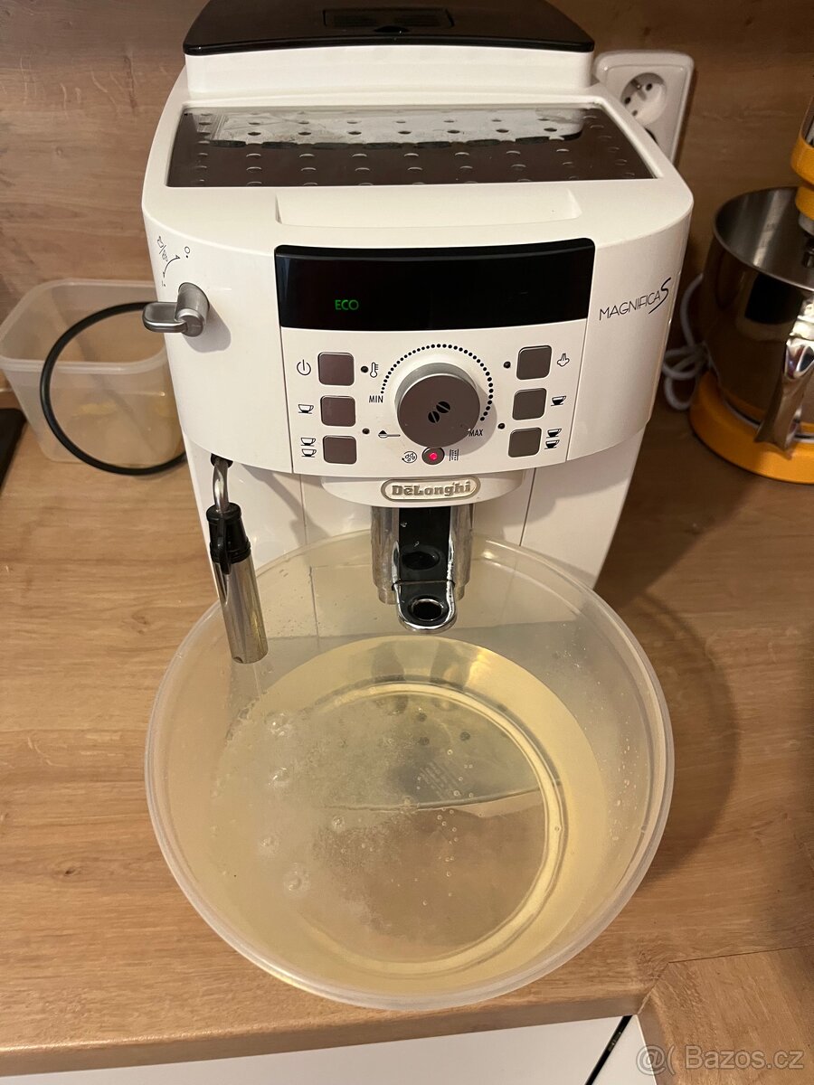 Kávovar De’Longhi Magnifica S - ECAM 22.110.W - 14