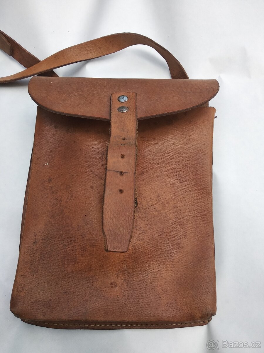 Brasna-pro prislusniky CSR-SNB-60-ta leta. - 14