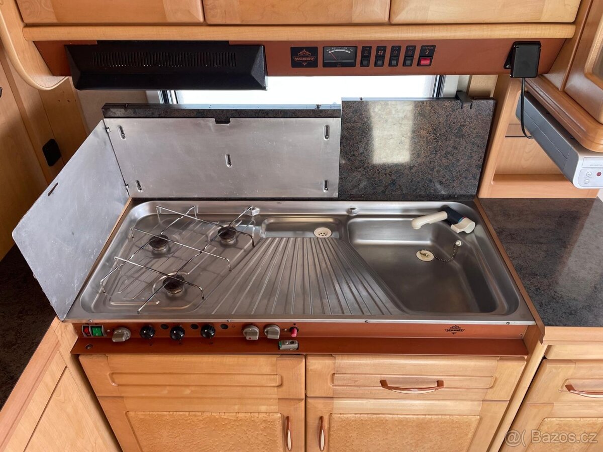 Hobby Exclusive 495, 4 osoby, bojler, sprcha, fr.postel - 14