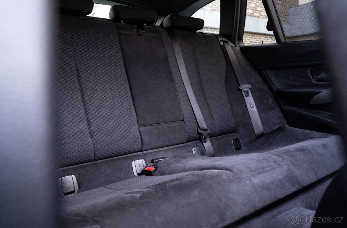 BMW Rad 3 Touring 330d - 14