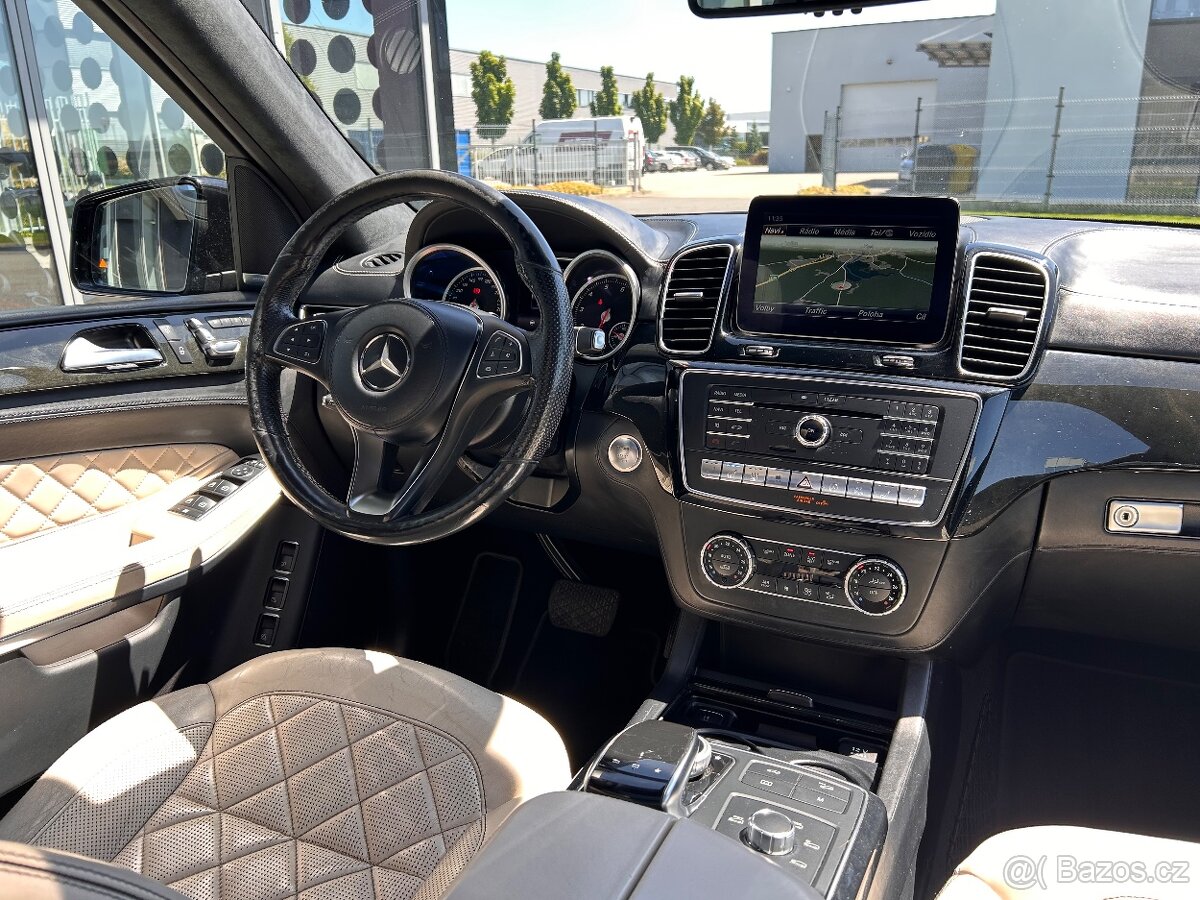 Prodám Mercedes-Benz GLS 500 4MATIC AMG Designo, 7 míst - 14