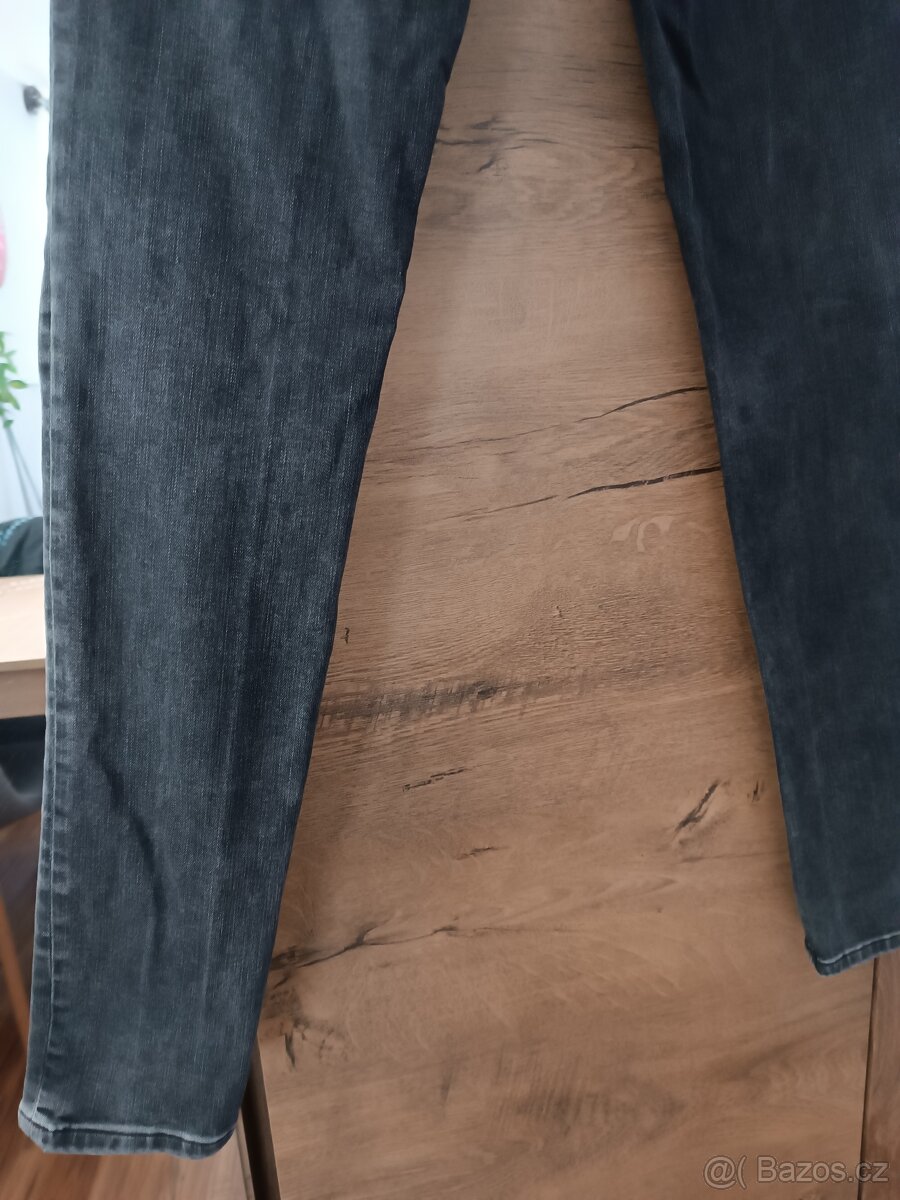 Dámské džíny - 14