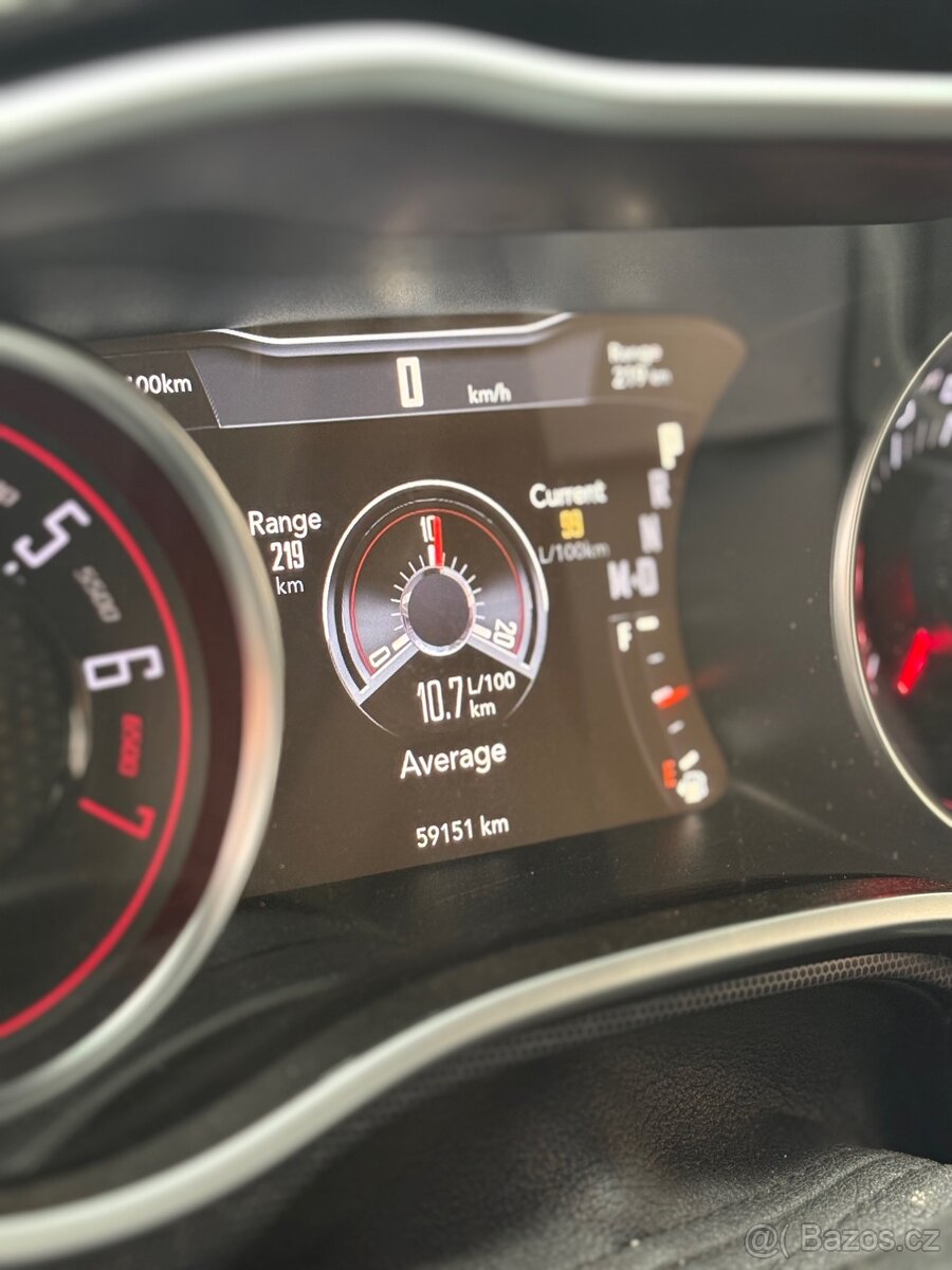 Dodge Challenger, 3.6L V6 - 14