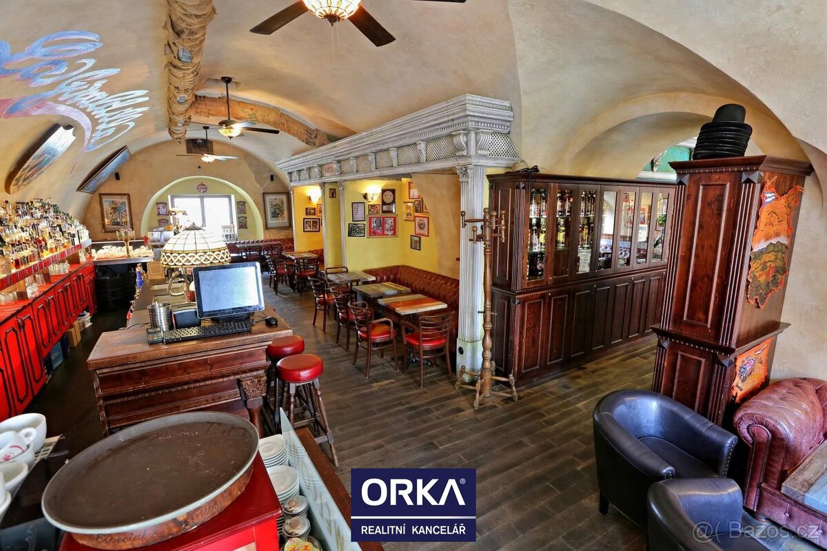 Pronájem luxusního baru La Giraldilla-La Bodega Cubana v Olo - 14