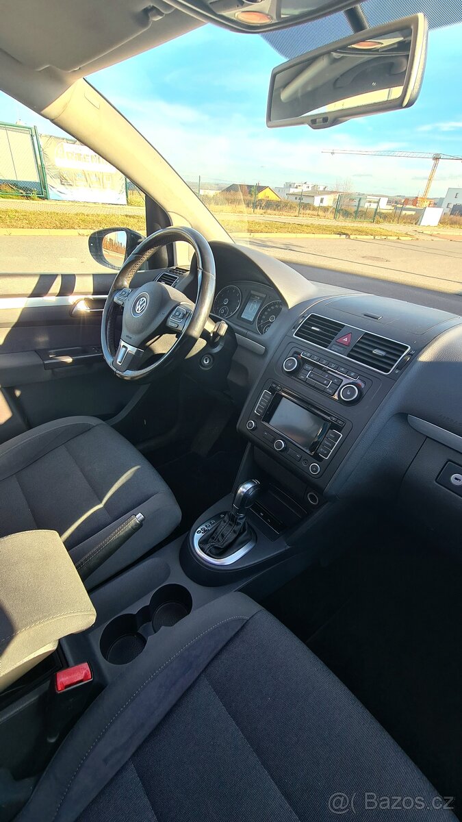 Vw Touran 1.4 TSI Style - 168tkm, DSG, Webasto, park. kamera - 14