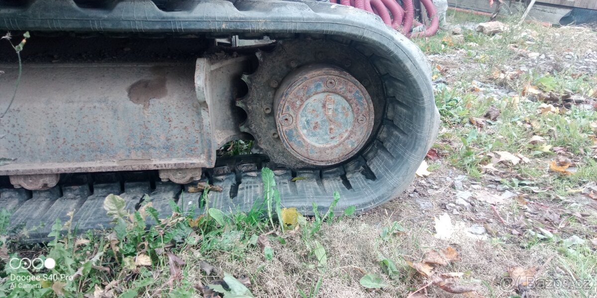 Bagr Kubota KX080-3 - 14