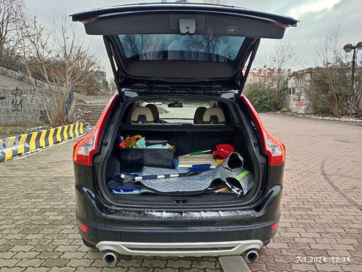 Volvo Xc60 R 230hp - 14