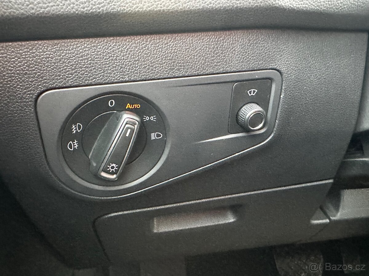 VW Tiguan 2.0TDi, 4x4, r.2019, 1.maj., top stav - 14