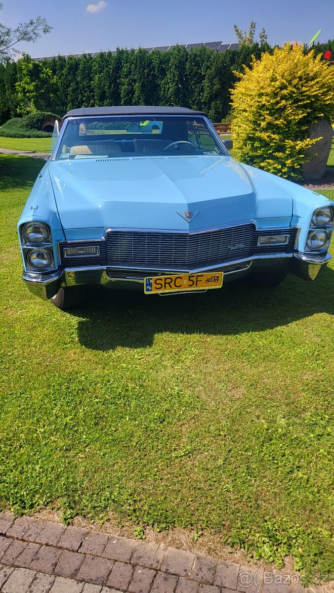 Cadillac Deville - 14