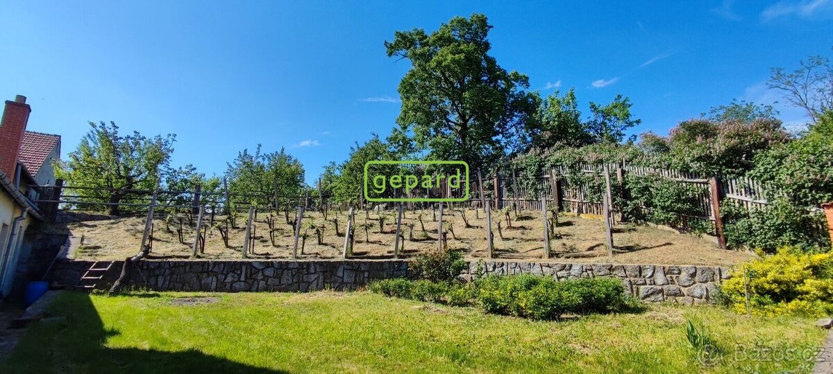 Prodej podílu na rozlehlé usedlosti v Ořechově nedaleko Brna - 14