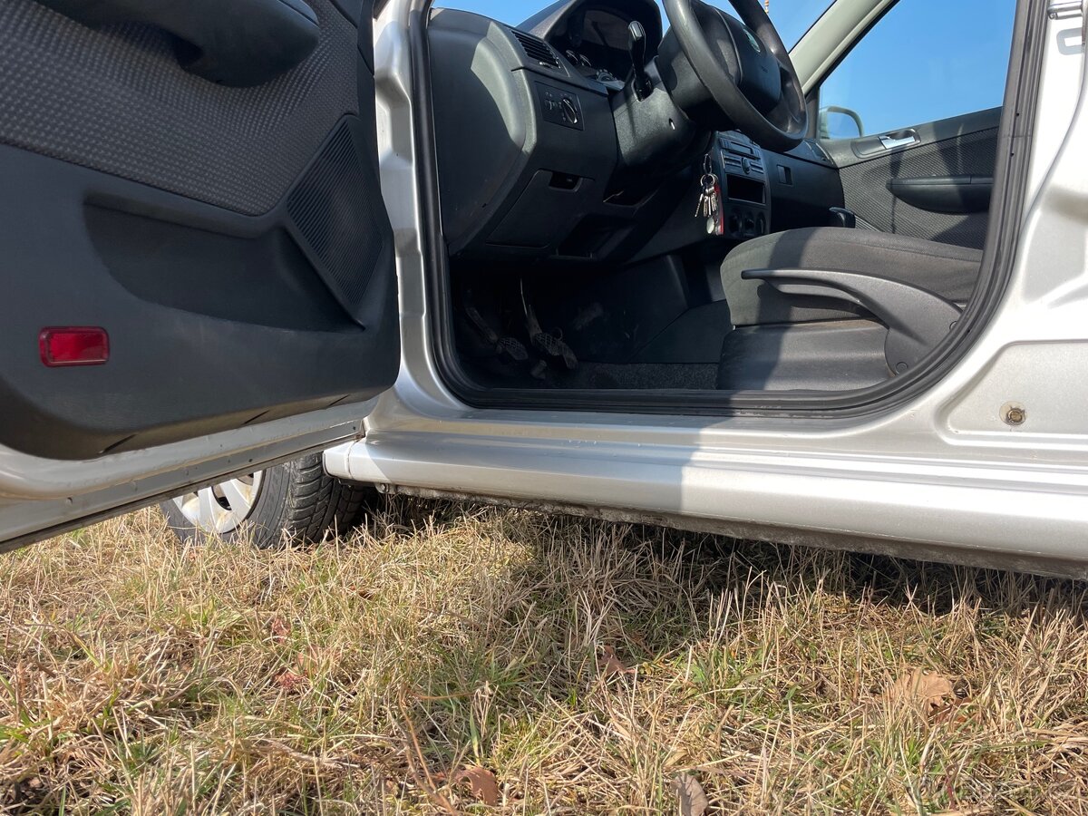 Škoda Fabia 1.9 TDi 74 Kw combi - 14