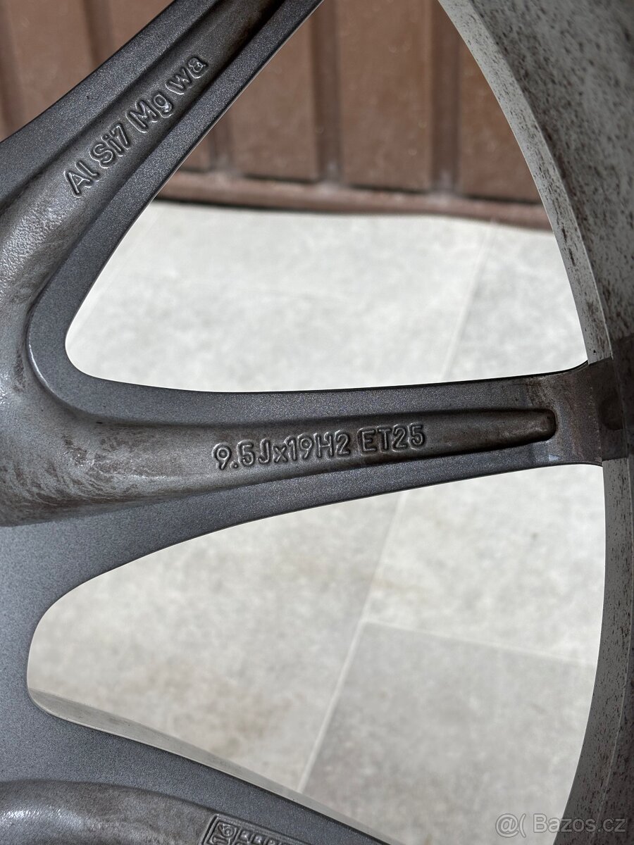 Mercedes E63 AMG R19 Alu 19” Disky 9,5J Et25 10J - 14