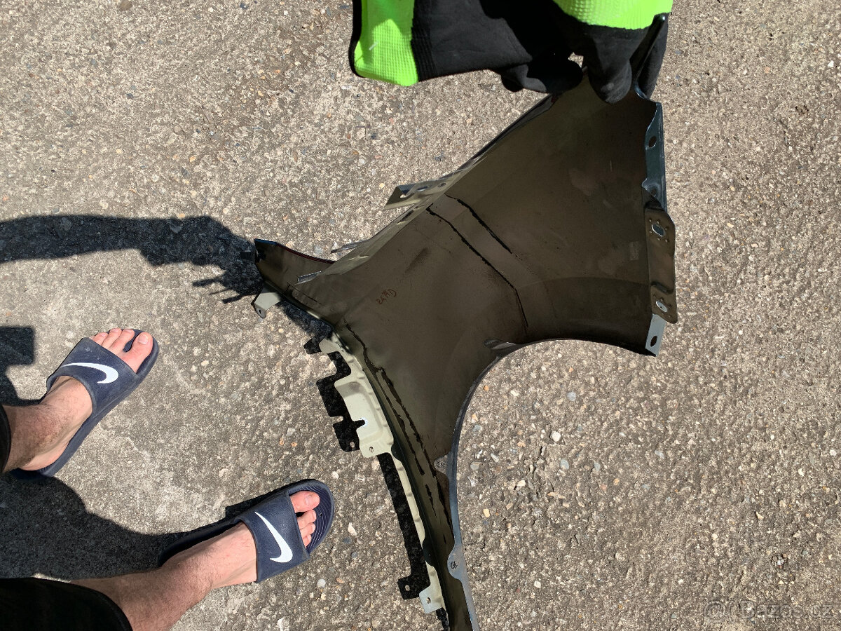 Predni blatnik skoda rapid levy blatniky lift - 14