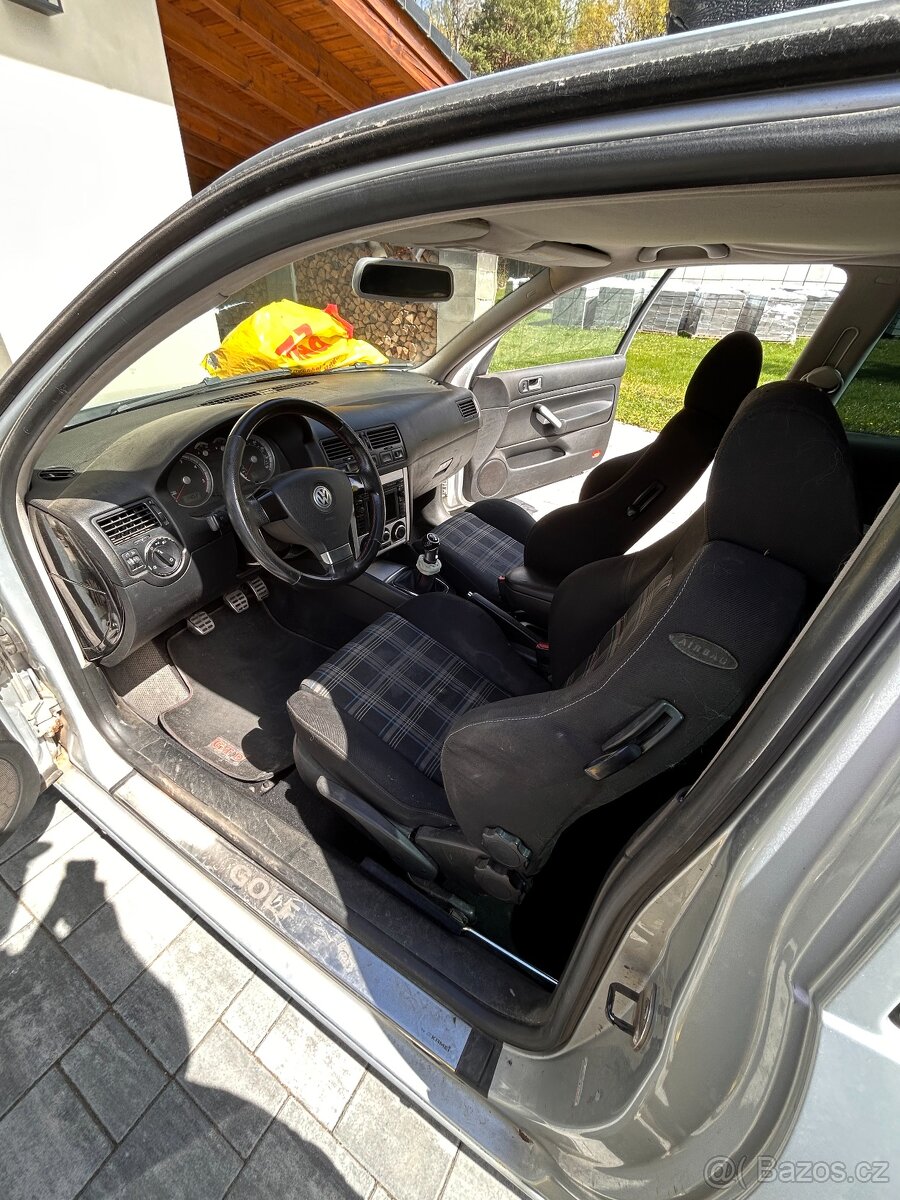 Golf mk4 - 14