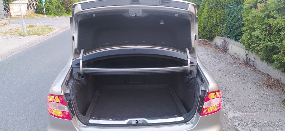 ŠKODA SUPERB II SEDAN 1,8TSi118kw,rv2009,DSG,XENONY - 14