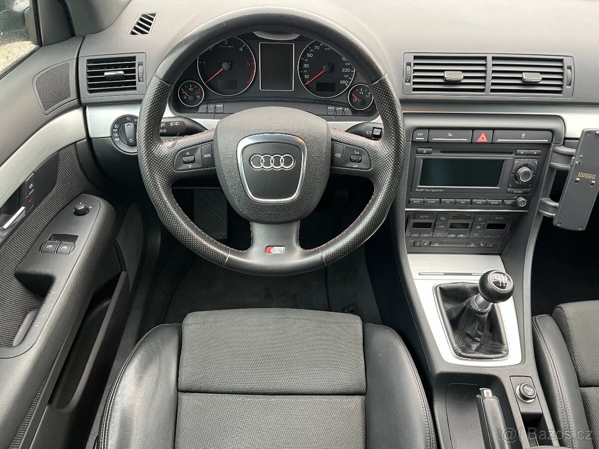 Audi A4 2.0 TDi 103KW S-line 1.Majitel - 14