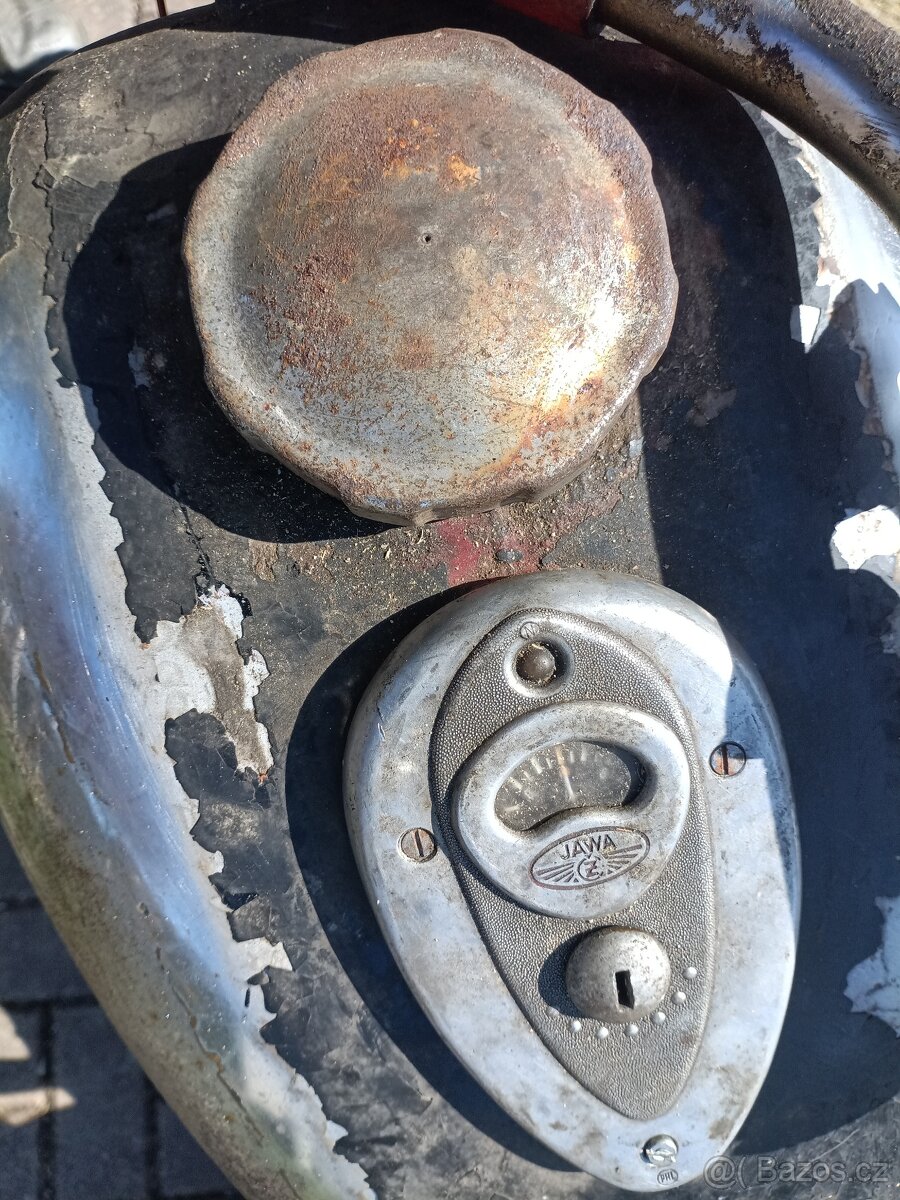 Jawa 250 Pérák - 14