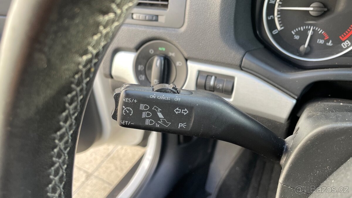 ŠKODA OCTAVIA 2.0TDi RS 125kW 1.MAJITEL - 14