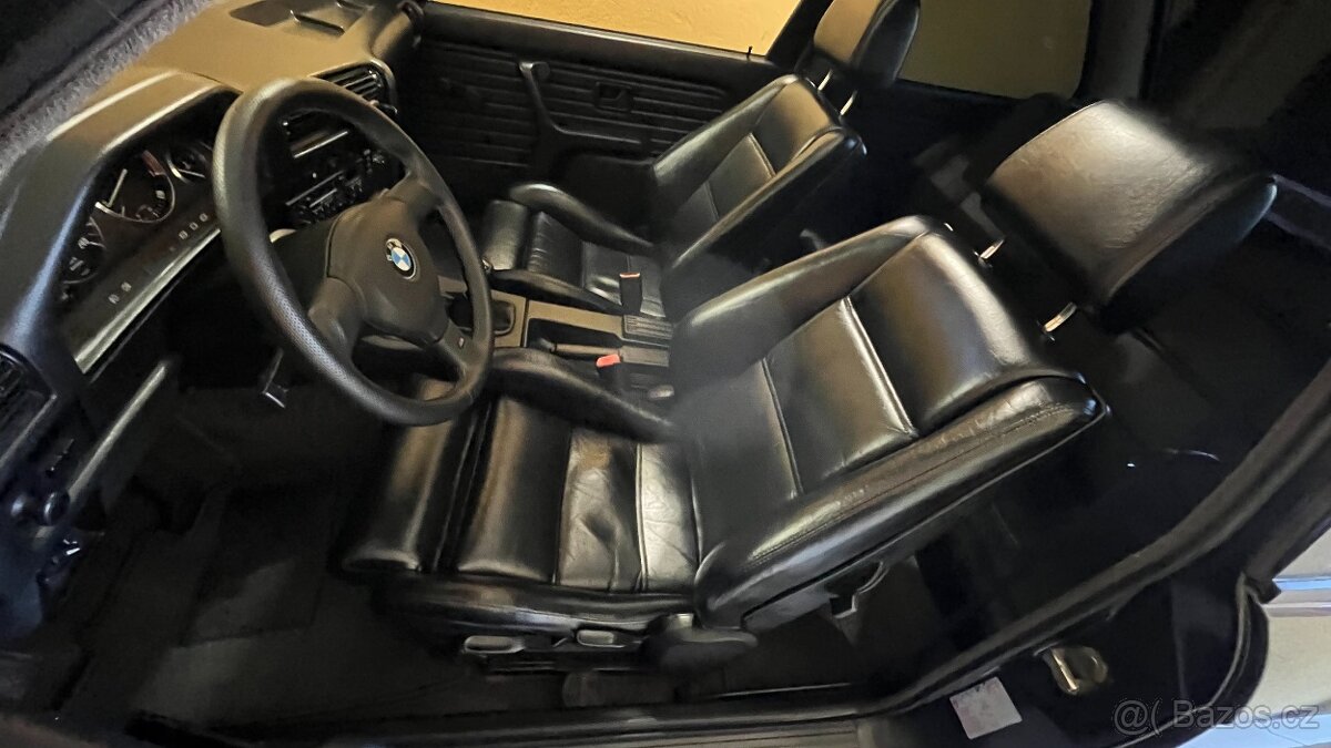 BMW E30 325i 2.5 COUPE 1989 (rezervace) - 14