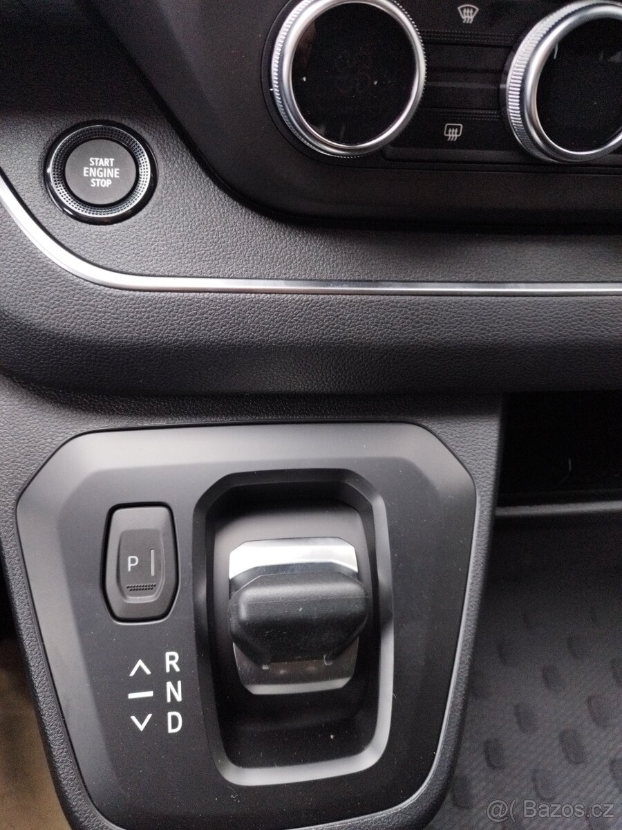 2025 Renault Trafic SpaceClass automat, Escapade. - 14