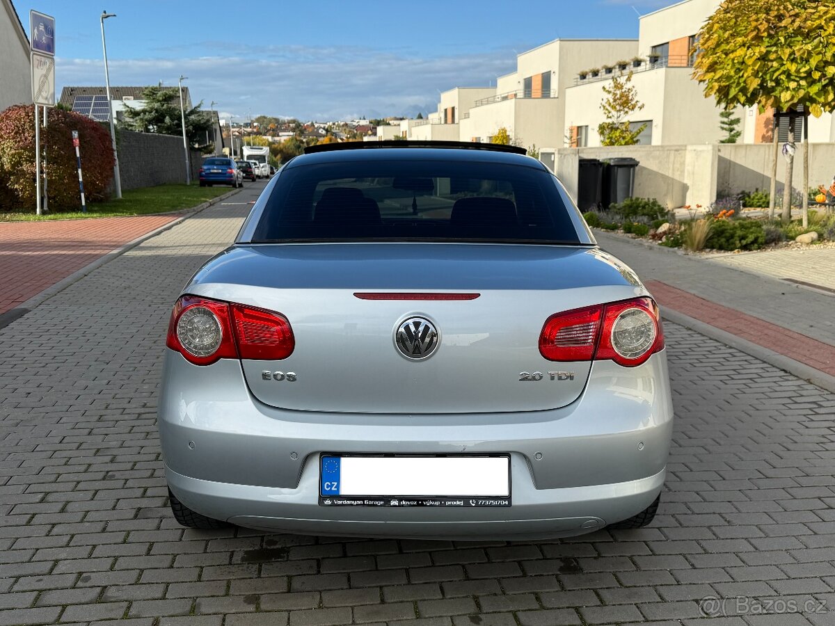 Volkswagen EOS 2.0TDI,Manál,Šibr,Kabrio,Kůže,Po servise⭐ - 14