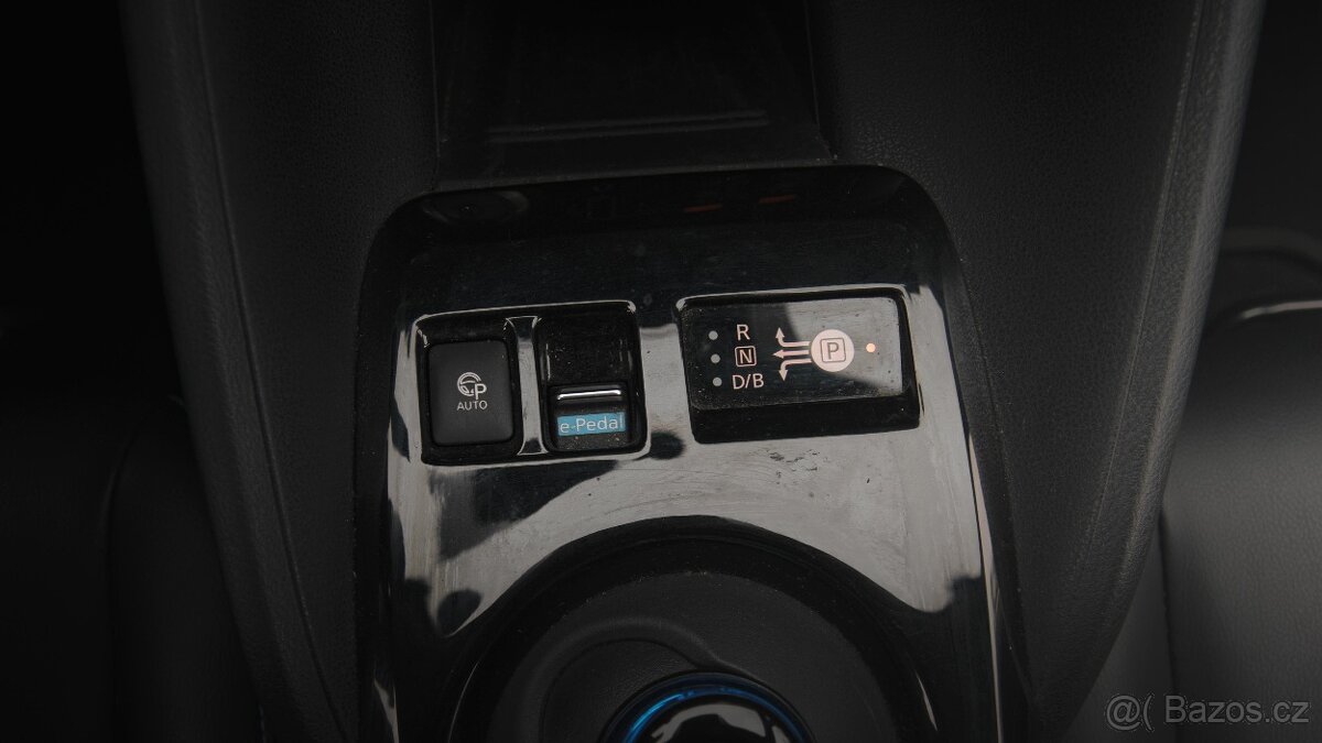 Nissan LEAF, 110kW ČR DPH 1.Maj 360°Kamera Tekna - 14