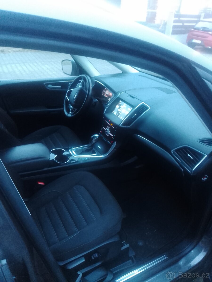 Ford Galaxy /2.0 TDCI 110Kw Titanium , aut. Motor 20.000 km - 14