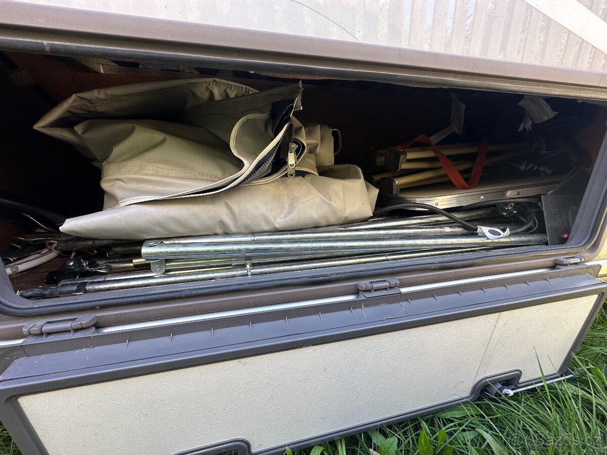 Karavan Bürstner Belcanto 2013 – výbava-klima-mover - 14