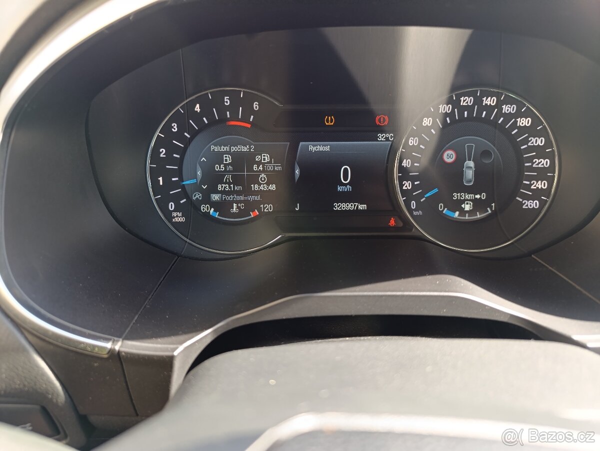 Ford Galaxy 2019 Titanium 7mist - 14
