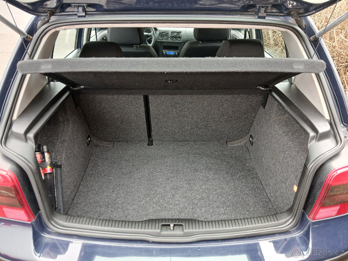 Volkswagen Golf 1.4 16V - 14