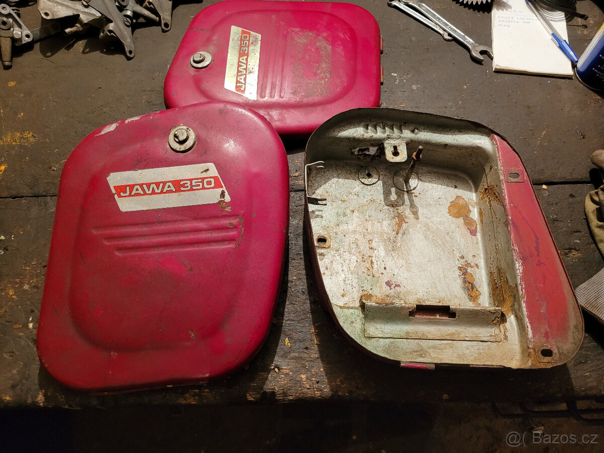 Jawa kývačka+panelka-různé plechové díly - 14