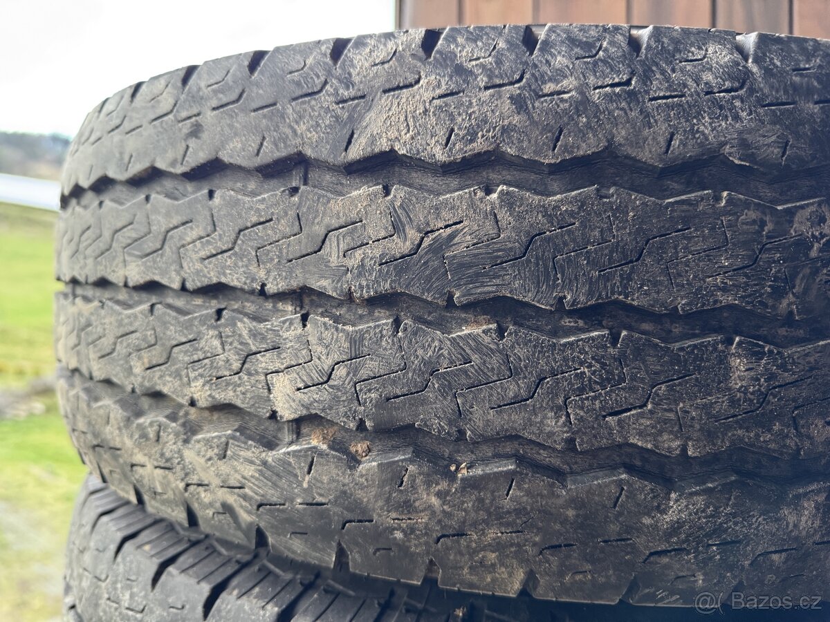 Letni pneu 4x Firestone VANHAWK 225/70/15C - 14
