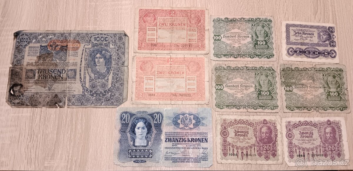 260 ks staré bankovky celý svět - 14