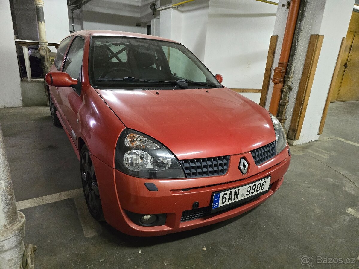 Clio RS (182) Cup velmi dobrý stav - pravostranné - 14