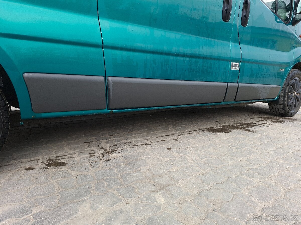 Opel Vivaro 2,5cdti Long 6 mist - 14