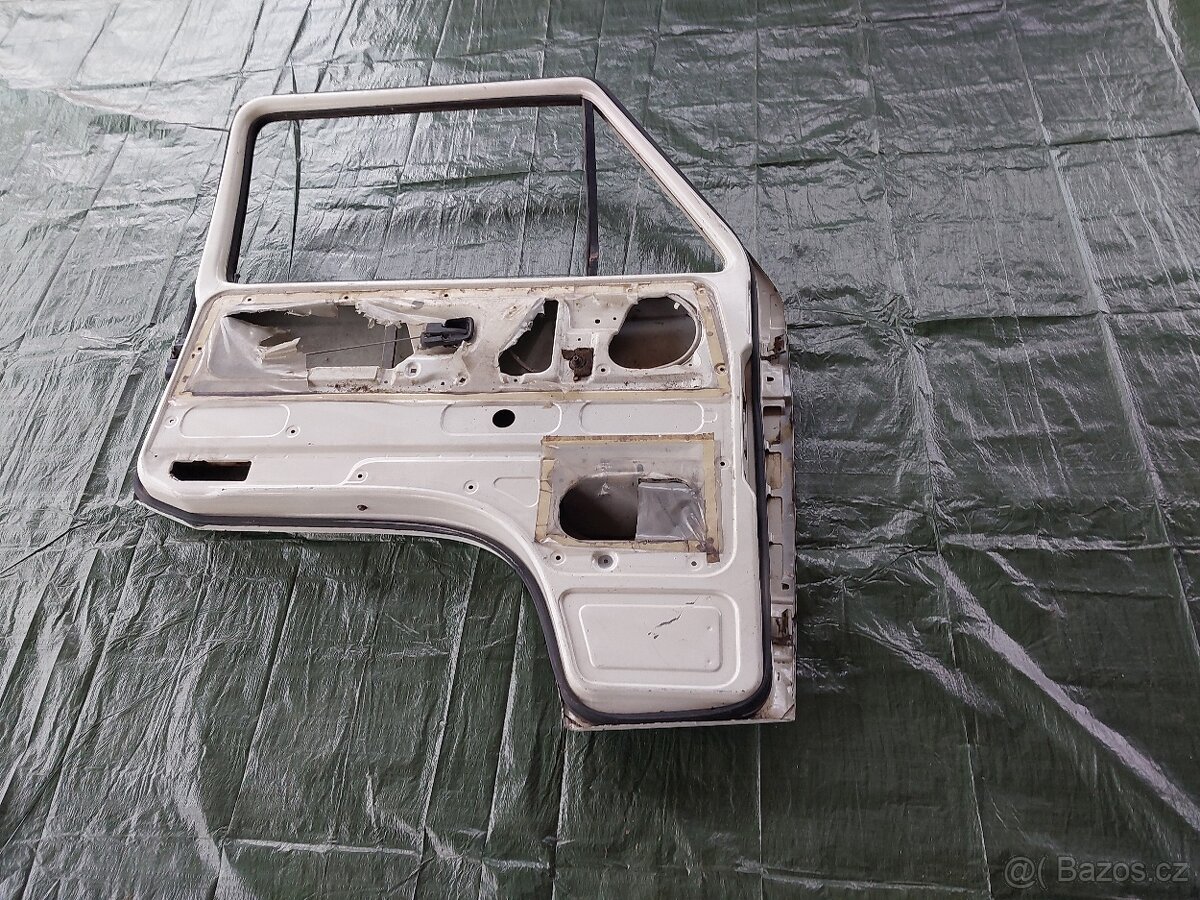 VW Transporter T3 – Dveře LP Bílé - 14